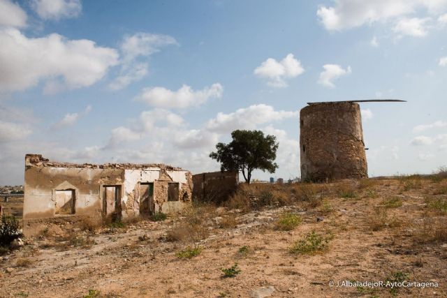 El Ayuntamiento presenta la restauracion del Molino de Los Mateos a la convocatoria del 1,5 por ciento cultural del Ministerio de Fomento - 1, Foto 1