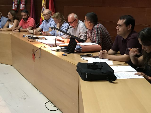 El nuevo contrato de teleasistencia que cuenta con más de 2.400 beneficiarios se pondrá en marcha en octubre - 1, Foto 1