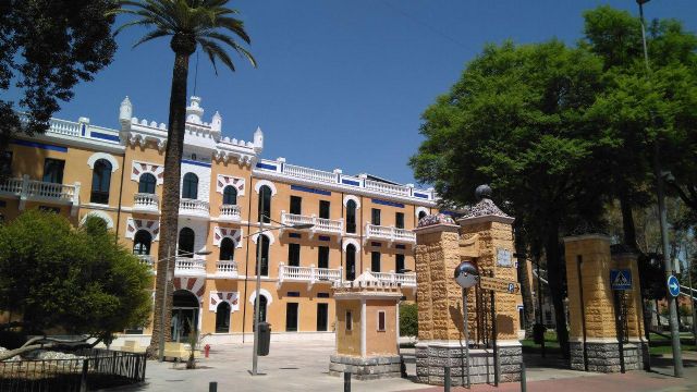 Huermur pide información sobre la desaparición de la verja catalogada del Cuartel de Artillería - 4, Foto 4