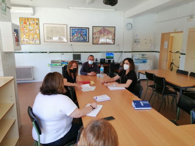 El colegio San Félix de Zarandona mejora sus espacios exteriores y reforma los aseos de la planta baja - 2, Foto 2