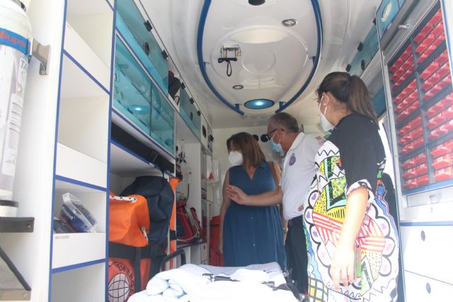El Ayuntamiento de San Pedro del Pinatar incorpora una nueva ambulancia al servicio de Emergencias - 2, Foto 2