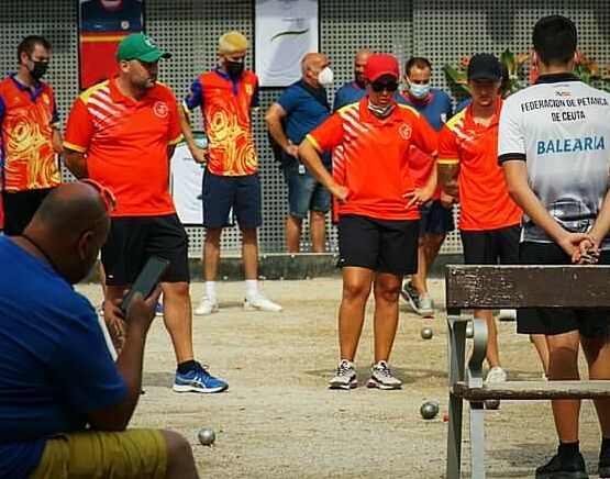 La torreña Irene Clara Bermúdez, ganadora en el nacional de petanca de El Prat defendiendo los colores de la Región de Murcia - 5, Foto 5