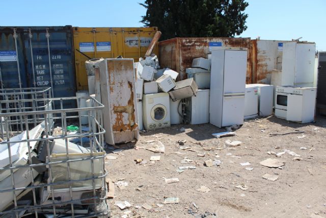    [Se recogen ms de 1.556 toneladas de residuos en el ecoparque municipal de Totana en lo que va de ao 2021, Foto 3