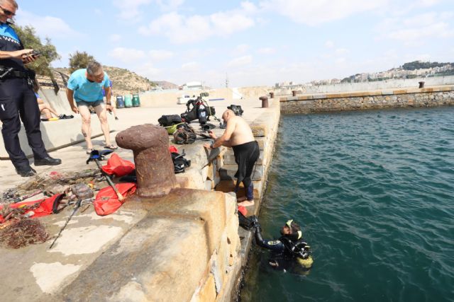 La Autoridad Portuaria contribuye a la recuperación de los fondos marinos y muestra su compromiso con la protección de la biodiversidad - 1, Foto 1