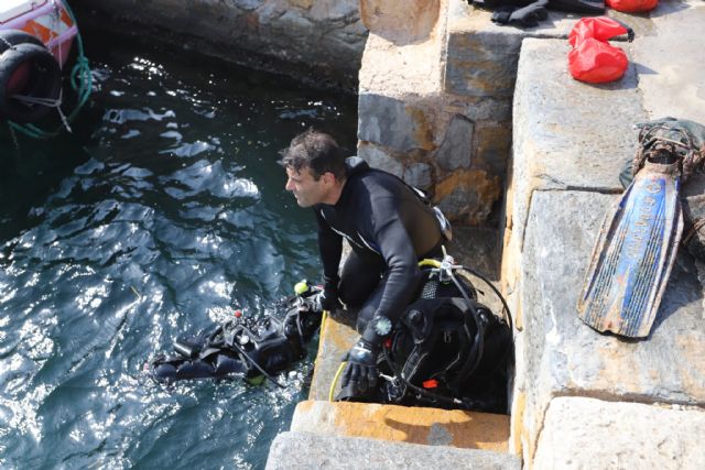 La Autoridad Portuaria contribuye a la recuperación de los fondos marinos y muestra su compromiso con la protección de la biodiversidad - 2, Foto 2