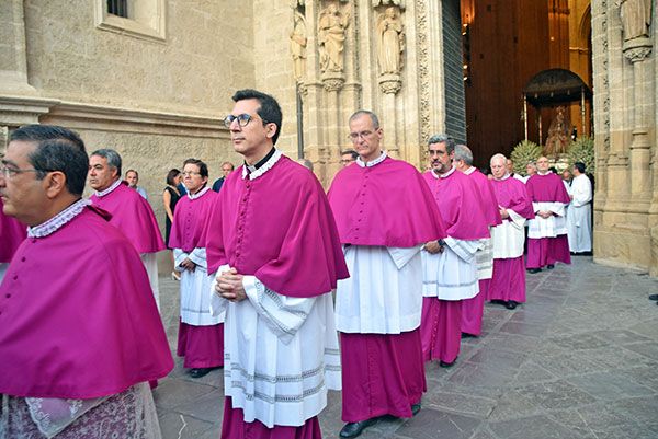 Sevilla vuelve a acompañar a la patrona la Virgen de los Reyes tras dos años de ausencia - 3, Foto 3