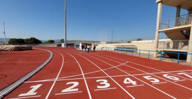 Abierta la pista de atletismo del polideportivo Manuel Ruiz - 3, Foto 3