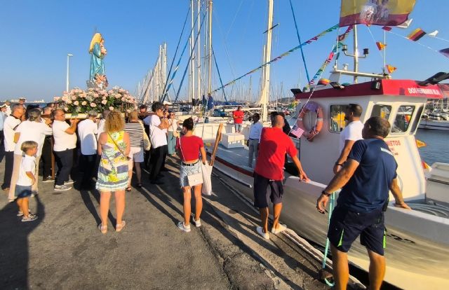 Los Nietos celebró la Solemnidad de la Asunción con su tradicional procesión marítima - 2, Foto 2