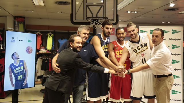 El UCAM Murcia CB presenta sus nuevas equipaciones en El Corte Inglés de Gran Vía - 4, Foto 4