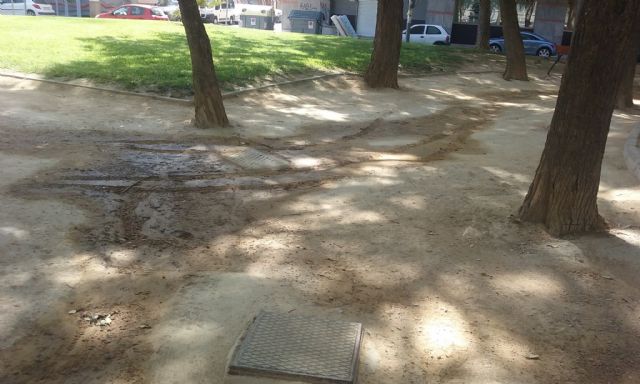 Ahora Murcia reclama inversiones para el jardín frente a Carrefour Zaraíche tras muchos años de abandono - 1, Foto 1