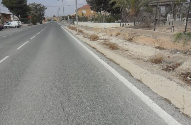 The City seeks compensation for the Prince of Asturias Avenue (RM-E27) passing through the deputation of the Paretn due to its poor condition and hazard to drivers, Foto 3