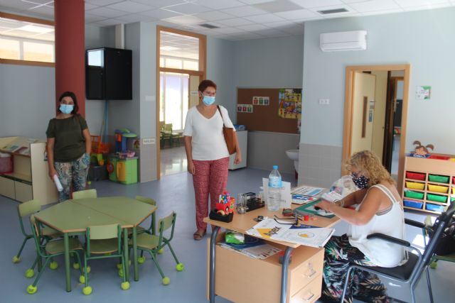 Vuelta al cole telemática con falta de recursos tecnológicos en todos los centros escolares del municipio - 3, Foto 3