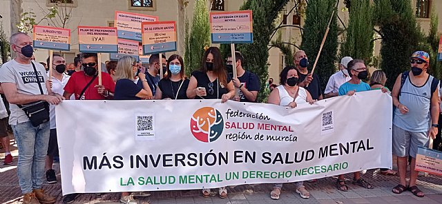 Protestas frente al Palacio de San Esteban para visibilizar la salud mental - 3, Foto 3