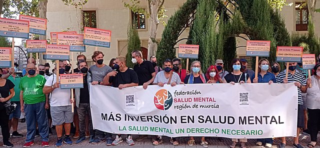 Protestas frente al Palacio de San Esteban para visibilizar la salud mental - 4, Foto 4