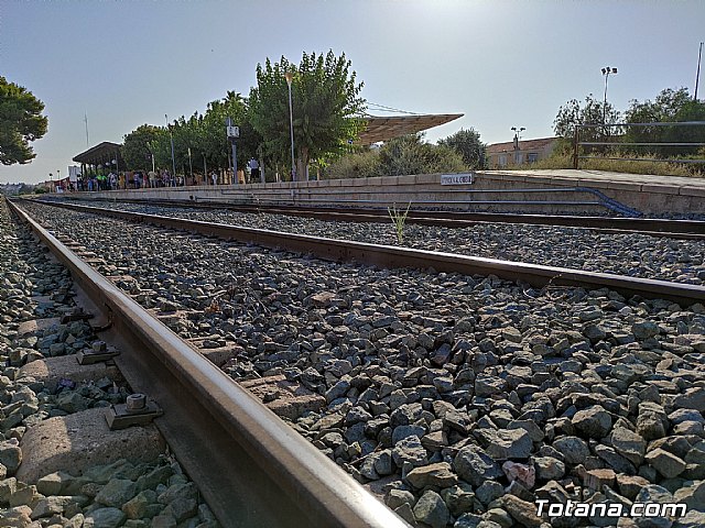 CCOO y UGT de la Región de Murcia rechazan el cierre de la línea de cercanías Murcia-Águilas, Foto 1