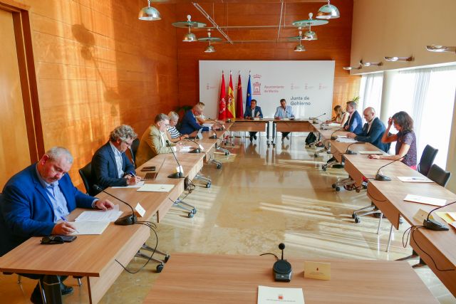 Personas desempleadas trabajarán en la fabricación e instalación de pérgolas y otros elementos de sombraje en centros educativos - 2, Foto 2