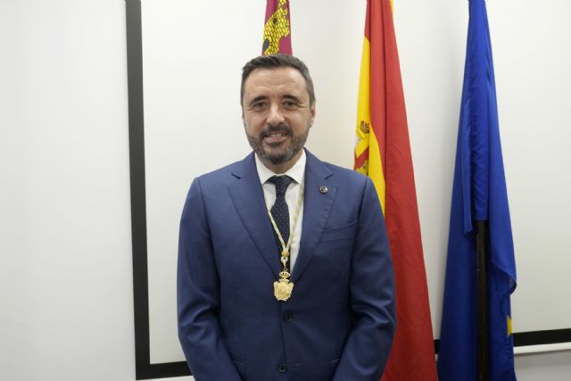 Diego García Ayuso toma posesión como decano de la Facultad de Óptica y Optometría de la UMU - 2, Foto 2