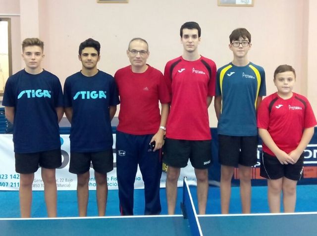 Three defeats and only one victory totaneros table tennis teams this weekend, Foto 1