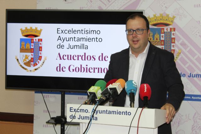 Las obras del soterramiento de la línea eléctrica para el nuevo colegio Príncipe Felipe comenzarán en breve - 1, Foto 1