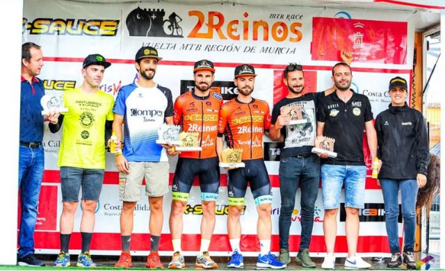 Victory of the Framusa Grasshopper in the 2 Kingdoms MTB Race in category couples, Foto 1