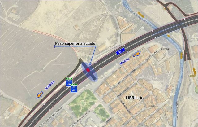 El Ministerio de Fomento ejecutará las obras de reparación del paso superior del P.K. 592+930 de la autovía A-7, en Librilla - 1, Foto 1