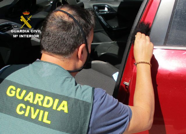 La Guardia Civil cierra una operación con una docena de detenidos por robos en vehículos - 1, Foto 1