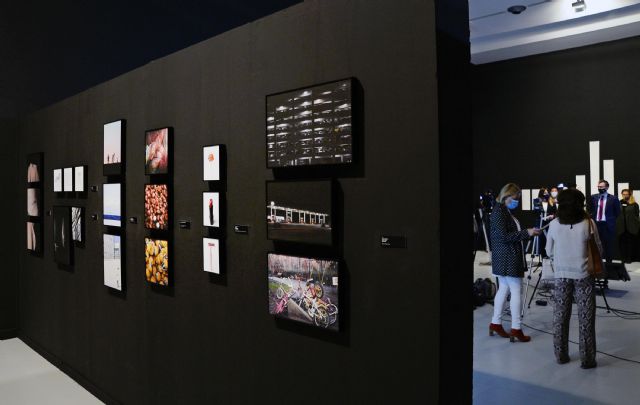 Las 28 obras finalistas de Fotografía y Artes Visuales del CreaMucia podrán contemplarse a partir del lunes en el Centro Puertas de Castilla - 3, Foto 3