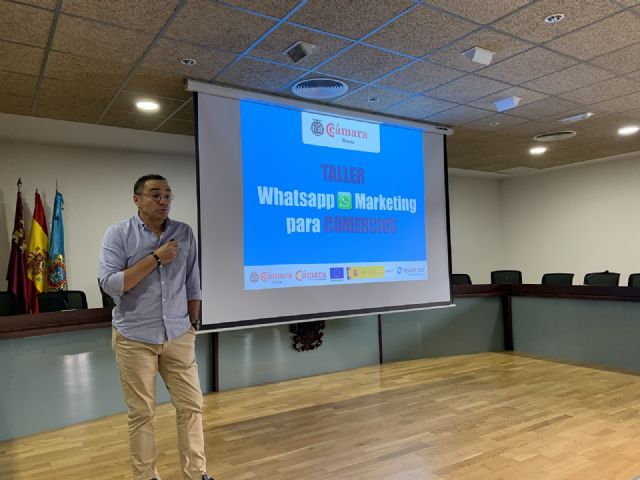 Los comercios de San Javier aprenden Las claves del éxito Whatsapp Marketing - 3, Foto 3