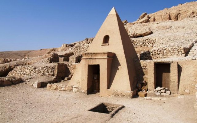 Deir El Medina 3 - 2, Foto 2