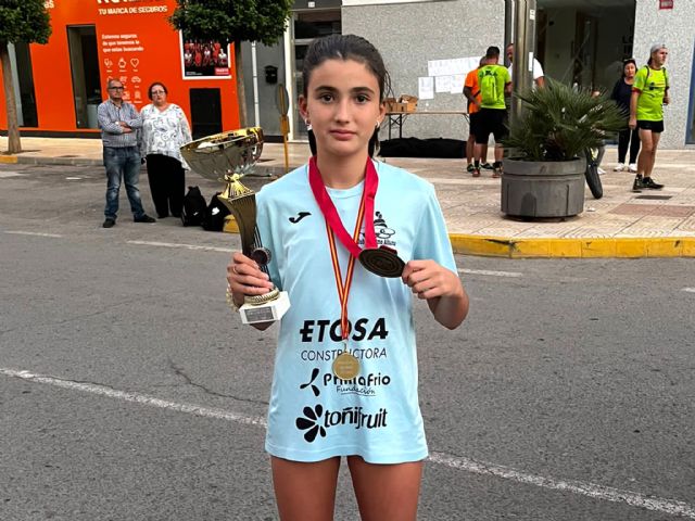 Luca Barqueros, Campeona Regional de Milla en Ruta, Foto 3