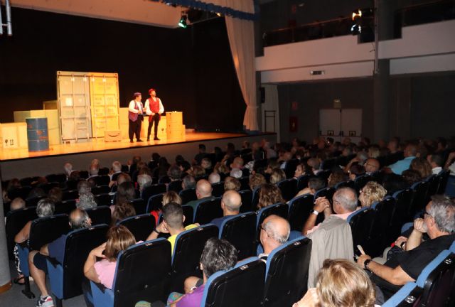 Lleno total con La comedia de las equivocaciones en el certamen nacional de teatro amateur Juan Baño - 4, Foto 4