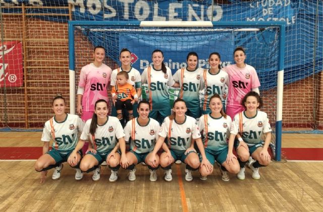 Primera derrota de STV ante un eficaz Móstoles - 1, Foto 1