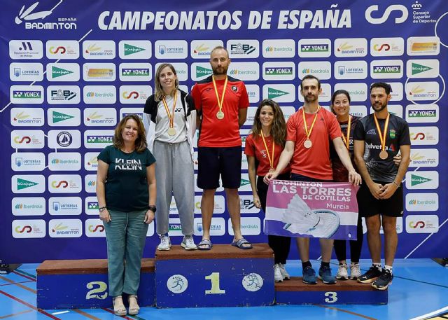 Tres títulos para el Bádminton Las Torres en el campeonato de España senior - 4, Foto 4