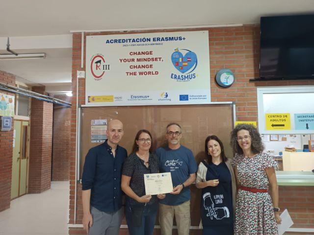 El IES Rey Carlos III abre sus puertas a nuevos proyectos europeos con la visita de una profesora de Helsinki - 2, Foto 2