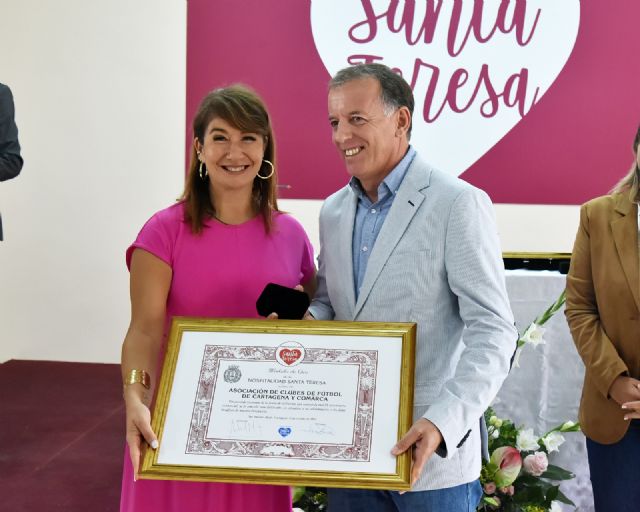 La Hospitalidad Santa Teresa celebró ayer el Día de su patrona con la entrega de las Medallas de Oro 2025 y la incorporación de nuevos patronos - 4, Foto 4
