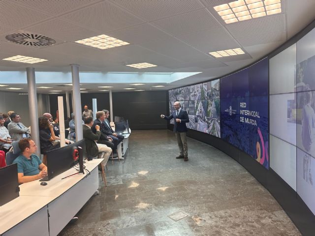 Murcia presenta su nueva red intermodal a alcaldes y concejales de toda España - 2, Foto 2
