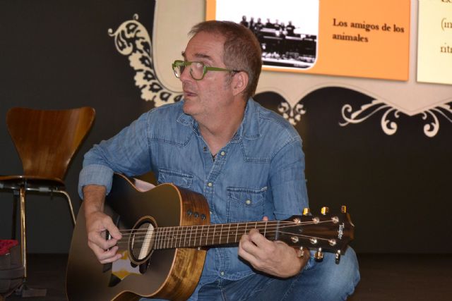 El IBAFF 1200 vive una intensa jornada dedicada a la animación, la crítica, las series y la música de cine - 3, Foto 3