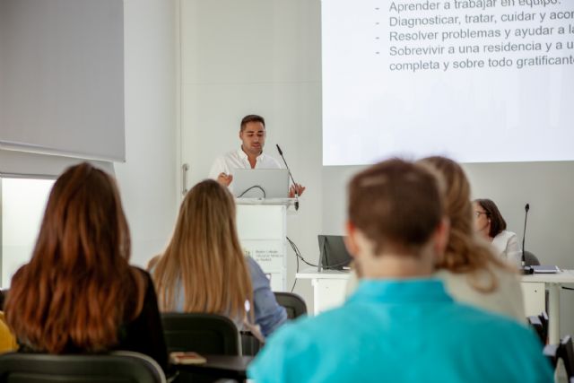 Bienvenidos a una especialidad que enseña a pensar, decidir y acompañar - 3, Foto 3