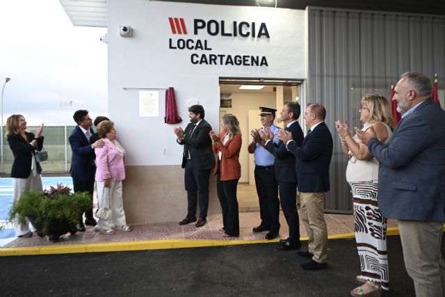 López Miras inaugura el cuartel de la Policía Local de Cartagena en Cuesta Blanca, que refuerza la seguridad y la vigilancia en la zona - 2, Foto 2