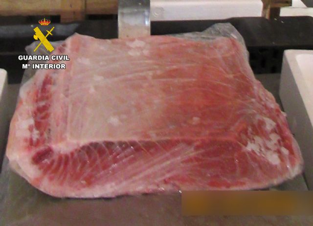 La Guardia Civil detecta 16 kilos de ventresca de at�n rojo a la venta sin documentaci�n, Foto 3