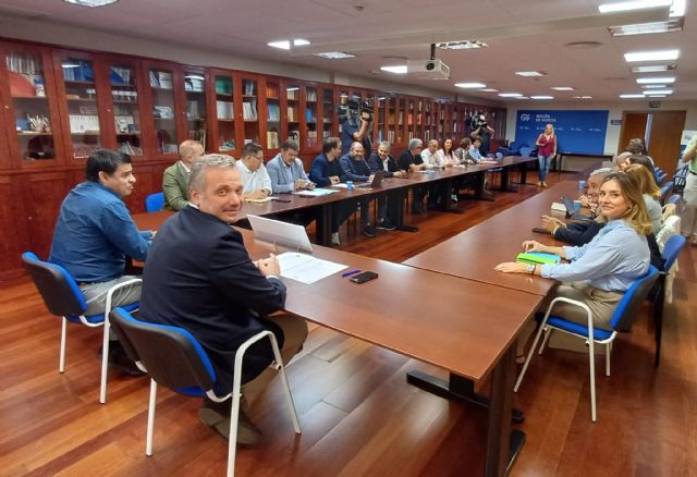 El Comité de Campa&ntilde;a más nutrido de la historia del PP celebra su primera reunión y ya trabaja a pleno rendimiento por el cambio necesario - 2, Foto 2