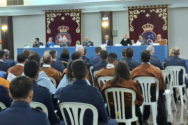 La Región amplía su oferta en formación universitaria especializada en defensa y tecnología - 3, Foto 3