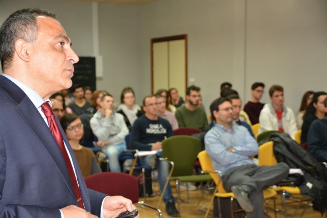 Un experto asegura que en España falta mucho para preparar los edificios para evitar catástrofes en terremotos - 1, Foto 1