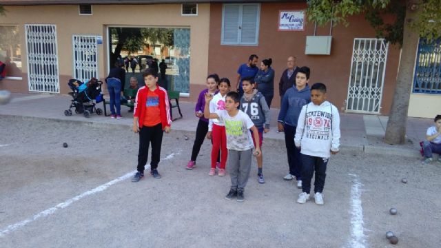 La Fase Local de Petanca de Deporte Escolar contó con la participación de 82 escolares de los diferentes centros de enseñanza de Totana, Foto 7