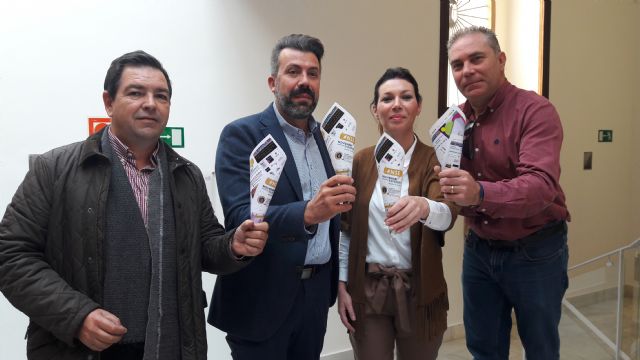 La Concejalía de Comercio anima a todos los lorquinos a disfrutar de la jornada especial de compras organizada en los establecimientos de Carretera de Águilas - 1, Foto 1