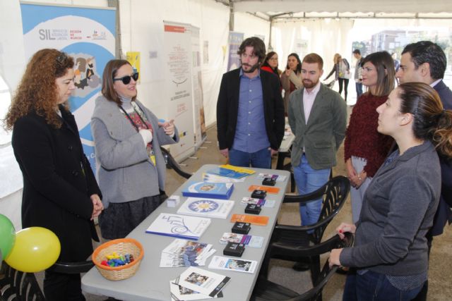 Los recursos contra el paro juvenil centran la primera jornada de la Feria del Empleo - 1, Foto 1