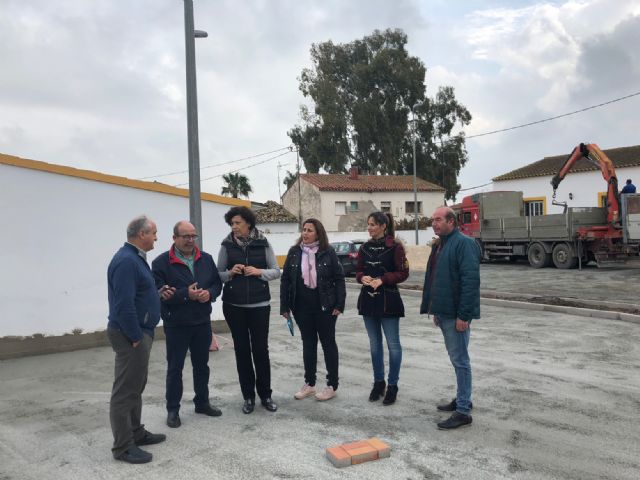 El Ayuntamiento renueva la plaza de la Ermita y su entorno - 1, Foto 1