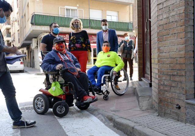 La elaboración de un mapeo urbano en Santiago el Mayor planteará mejoras de accesibilidad dentro del proceso participativo de Conexión Sur - 2, Foto 2