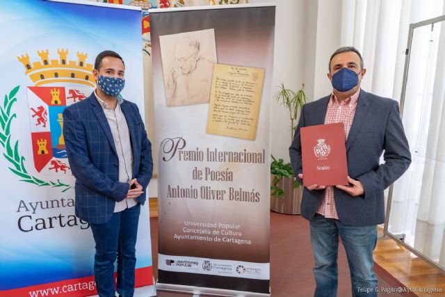 José Antonio Ramírez gana el Premio Poesía Antonio Oliver Belmás con su obra Peccata Mundi - 1, Foto 1