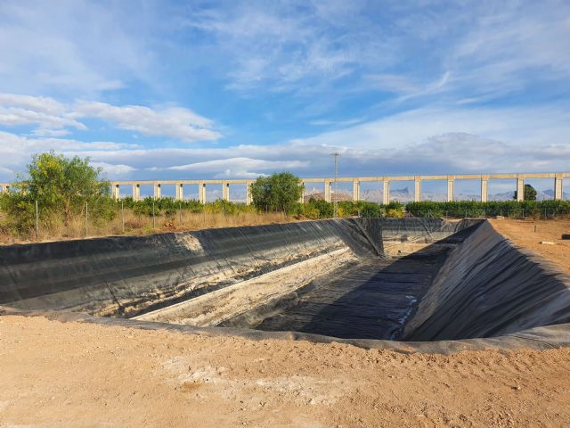 Fomento repara un tanque de tormentas en la carretera que une Abanilla con Santomera - 1, Foto 1
